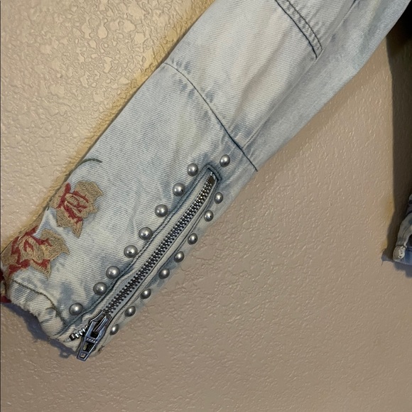 BLANCKNYC EMBROIDERY MOTO JACKET - Picture 4 of 5